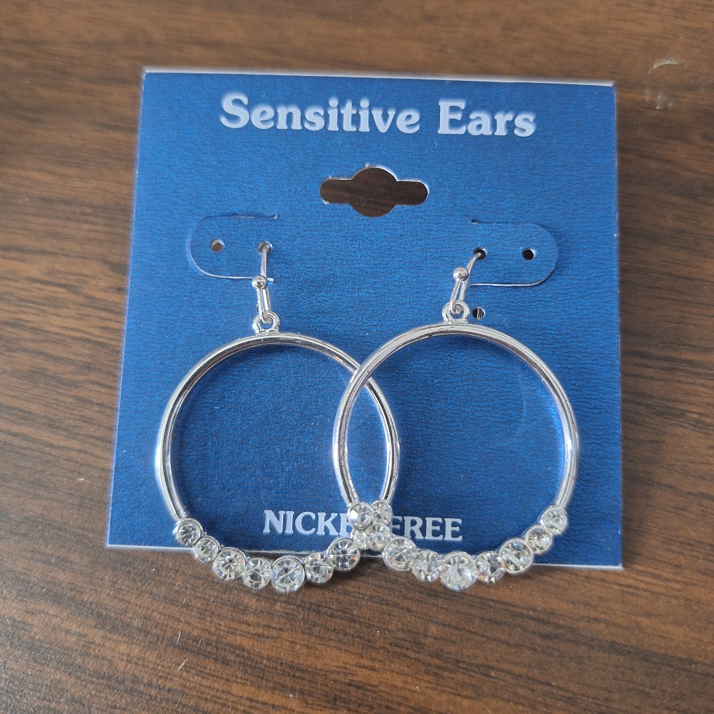 Sensitive Ears Dangling Hoop Earrings With Rhinestones